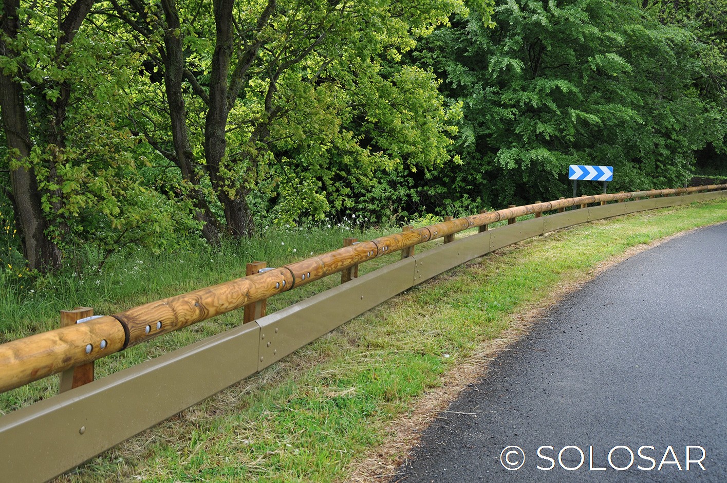 Ecran de protection motard sur SOLO-BOIS - vue arrière